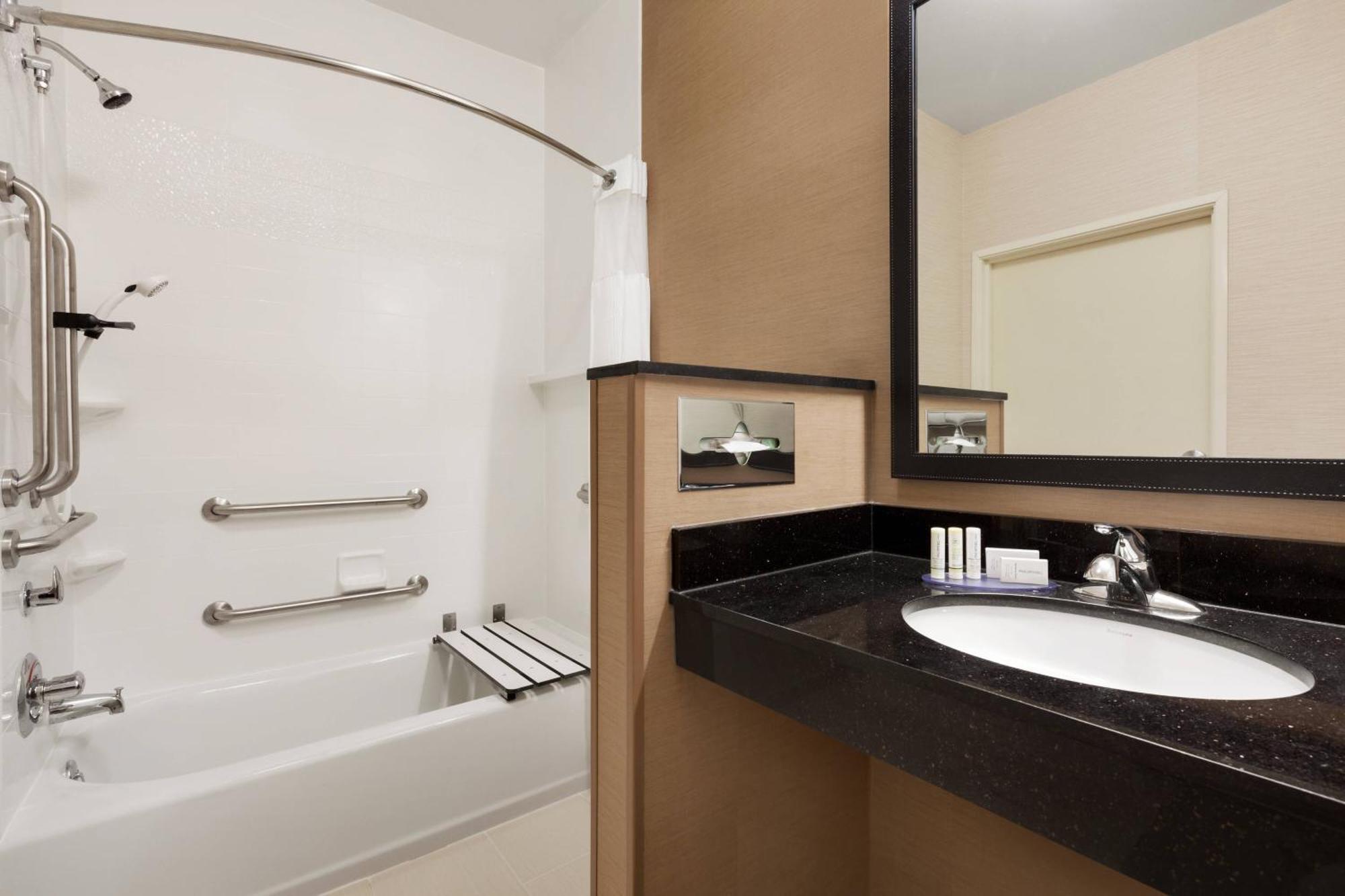 Fairfield Inn & Suites Omaha East/Council Bluffs, Ia Zewnętrze zdjęcie